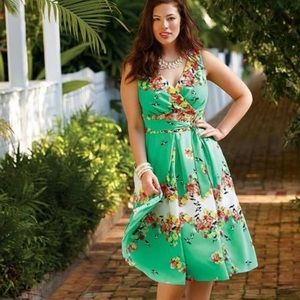 Dressbarn Women's Dress Sleeveless Green Floral